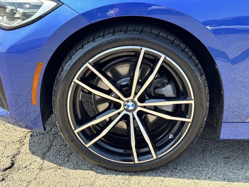 Used 2020 BMW 330i xDrive Sedan w/ M Sport Package image 9