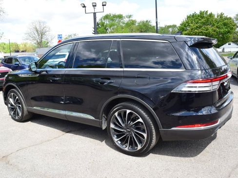 Used 2023 Lincoln Aviator Reserve w/ Equipment Group 201A AWD/4WD image 8