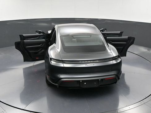 New 2026 Porsche Taycan image 37