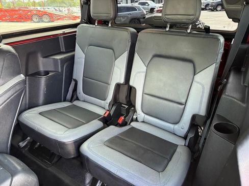 Used 2023 Ford Bronco Black Diamond w/ Sasquatch Package AWD/4WD image 14