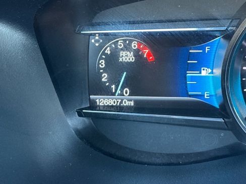 Used 2017 Ford Explorer Sport image 28