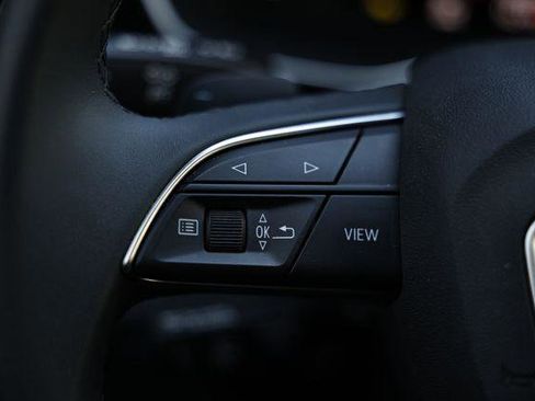 Certified 2025 Audi Q3 2.0T Premium w/ Convenience Package image 34