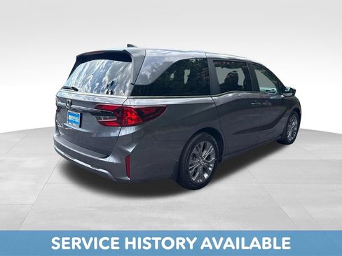 Used 2025 Honda Odyssey Touring image 8