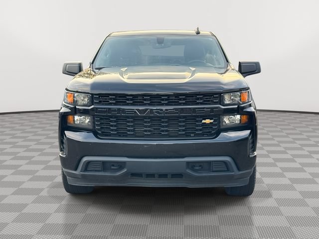 Used 2022 Chevrolet Silverado 1500 Custom RWD image 2