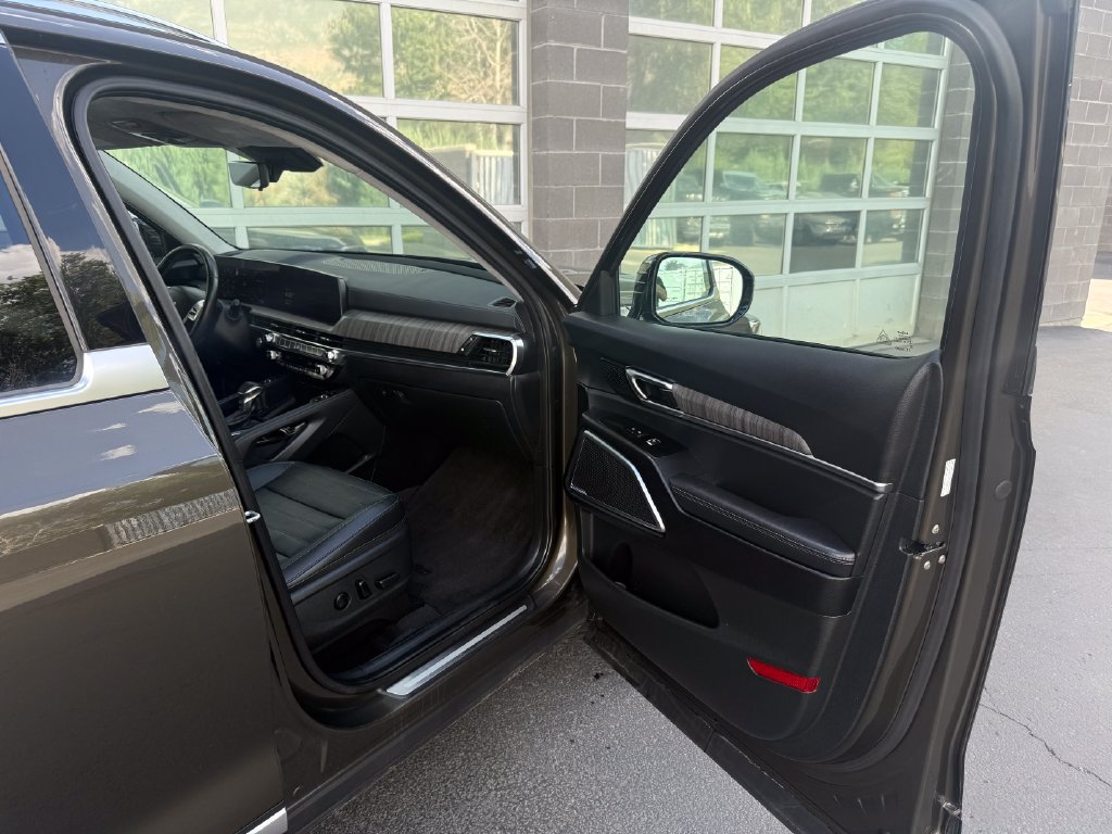 Used 2023 Kia Telluride SX AWD/4WD image 42