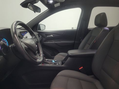 Used 2022 Chevrolet Equinox RS w/ Infotainment Package AWD/4WD image 17