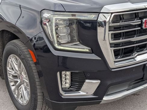Certified 2022 GMC Yukon XL SLT w/ SLT Premium Package image 11