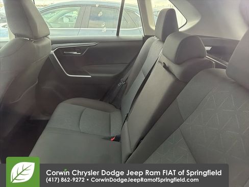 Used 2025 Toyota RAV4 XLE image 10