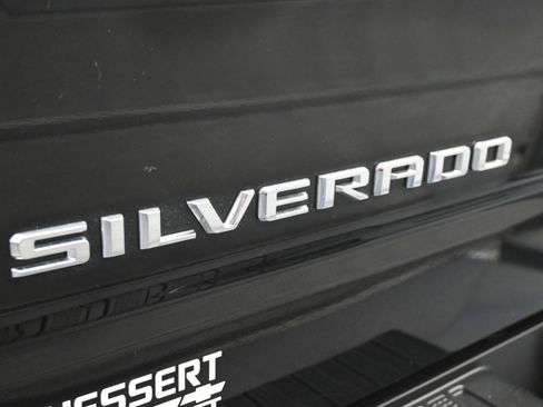 Certified 2023 Chevrolet Silverado 1500 LTZ w/ Technology Package AWD/4WD image 30