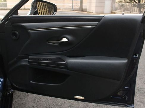 Used 2021 Lexus ES 350 w/ Premium Package FWD image 56