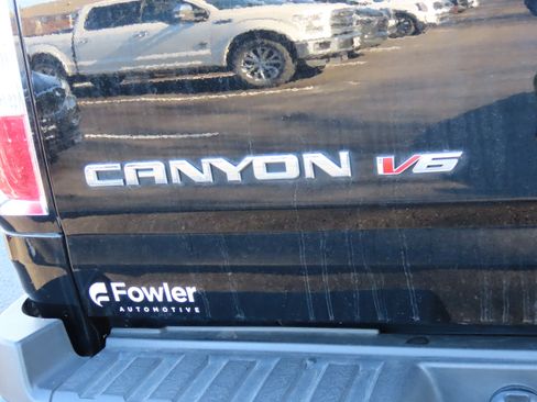 Used 2019 GMC Canyon All Terrain w/ All Terrain X Package image 19