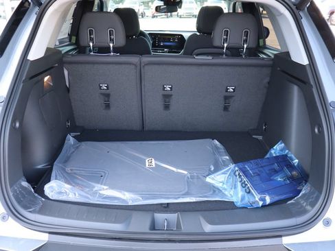 New 2026 Chevrolet TrailBlazer LT w/ Convenience Package FWD image 24