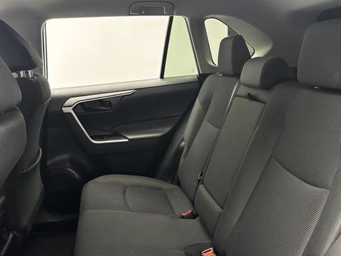 Used 2023 Toyota RAV4 LE AWD/4WD image 29