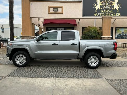 Used 2023 Chevrolet Colorado W/T RWD image 10
