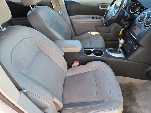 Used 2013 Nissan Rogue SL AWD/4WD image 16