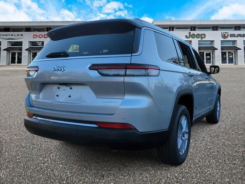 New 2025 Jeep Grand Cherokee L Laredo w/ Luxury Tech Group I image 8