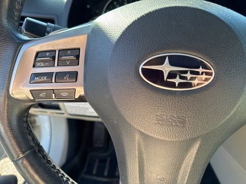 Used 2012 Subaru Outback 2.5i Limited image 25