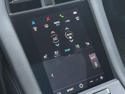 Used 2023 Porsche Taycan image 22