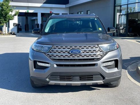 Used 2021 Ford Explorer Limited w/ Equipment Group 301A RWD image 2