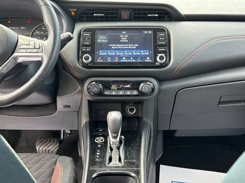 Used 2024 Nissan Kicks SR FWD image 23