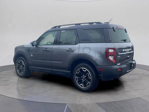 Certified 2025 Ford Bronco Sport Outer Banks w/ Outer Banks Tech Package+ AWD/4WD image 3