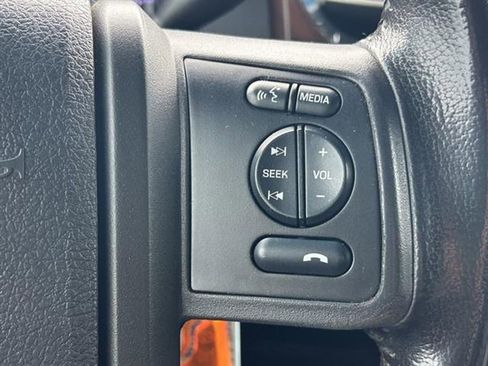 Used 2013 Ford F250 Lariat image 16