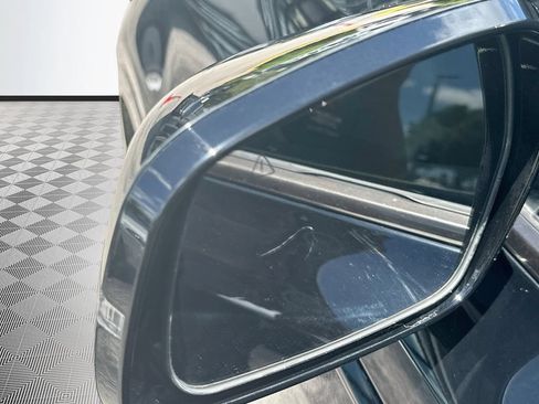 Used 2022 Kia Sorento S FWD image 18