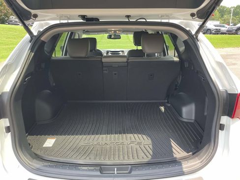 Used 2017 Hyundai Santa Fe Sport 2.0T FWD image 9