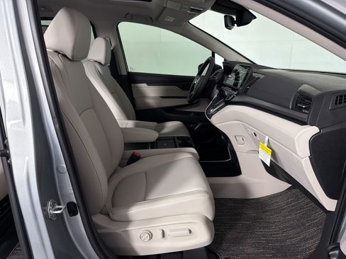 New 2026 Honda Odyssey EX-L image 30