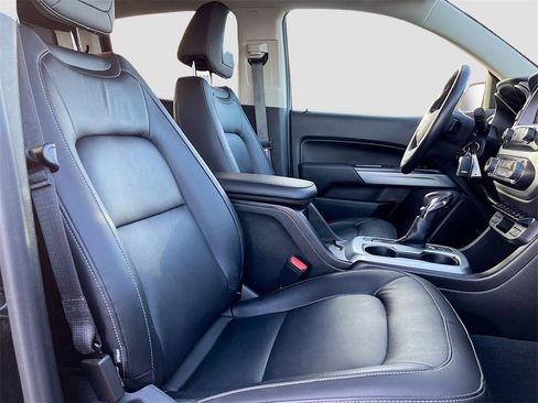 Used 2022 Chevrolet Colorado ZR2 w/ Colorado ZR2 Bison Edition image 25