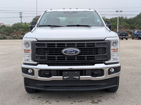 Used 2026 Ford F250 XL AWD/4WD image 3