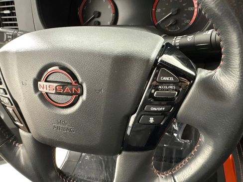 Used 2022 Nissan Frontier PRO-4X AWD/4WD image 32