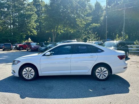 Used 2019 Volkswagen Jetta S FWD image 4