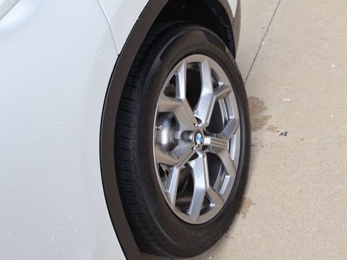 Used 2024 BMW X3 xDrive30i w/ Premium Package AWD/4WD image 41