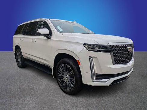 Used 2022 Cadillac Escalade Premium Luxury AWD/4WD image 7