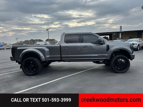 Used 2022 Ford F350 Platinum w/ FX4 Off-Road Package image 7