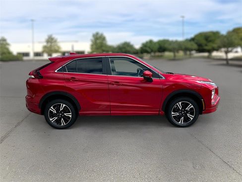New 2026 Mitsubishi Eclipse Cross SEL image 8