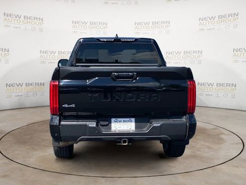 Used 2023 Toyota Tundra SR5 w/ SR5 Convenience Package AWD/4WD image 4
