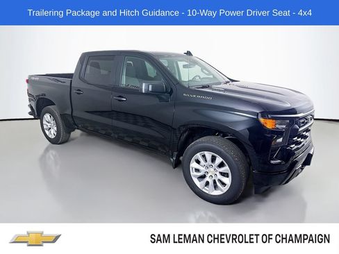 Used 2026 Chevrolet Silverado 1500 Custom AWD/4WD image 1