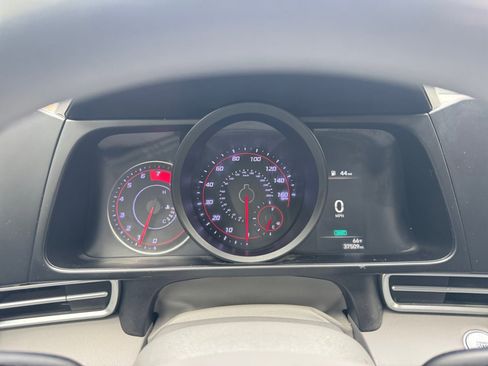 Used 2023 Hyundai Elantra SEL w/ Cargo Package image 12