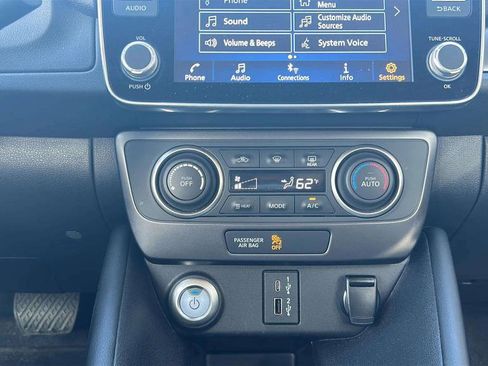Used 2024 Nissan Leaf S FWD image 14