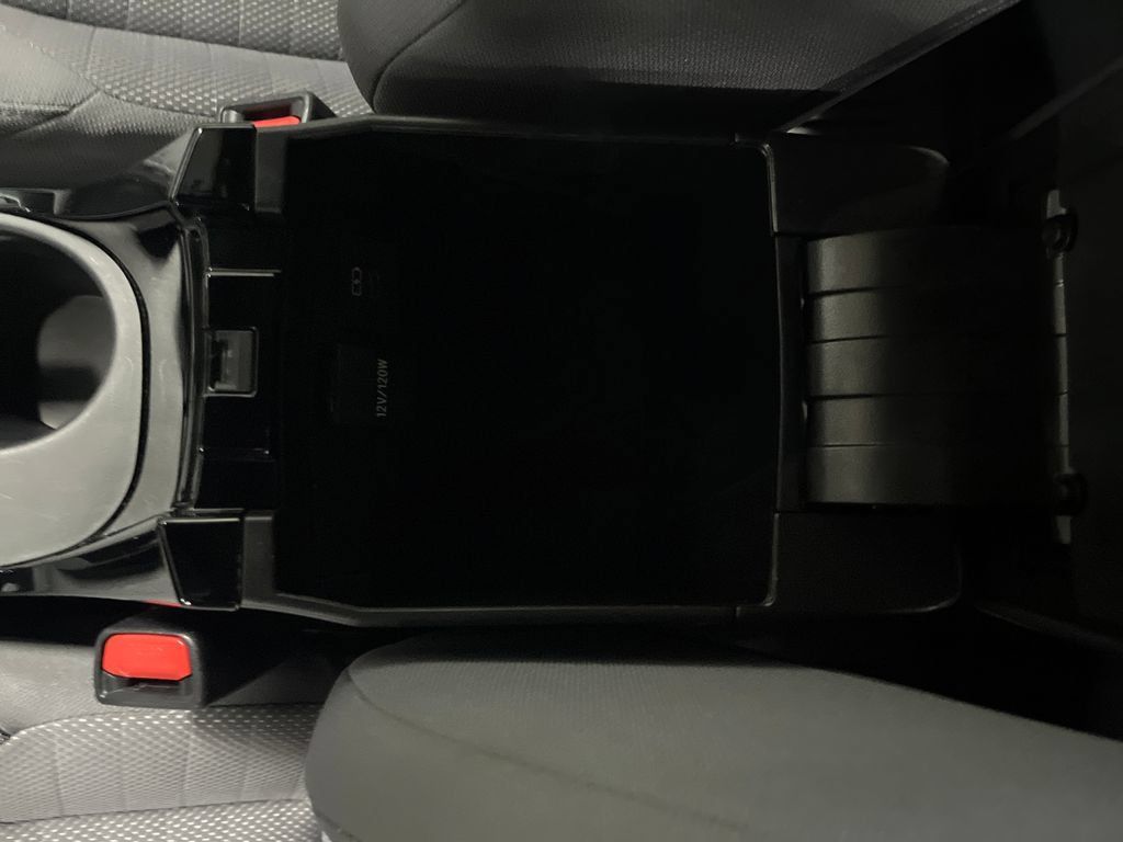Used 2025 Toyota Corolla SE w/ Convenience Package FWD image 27