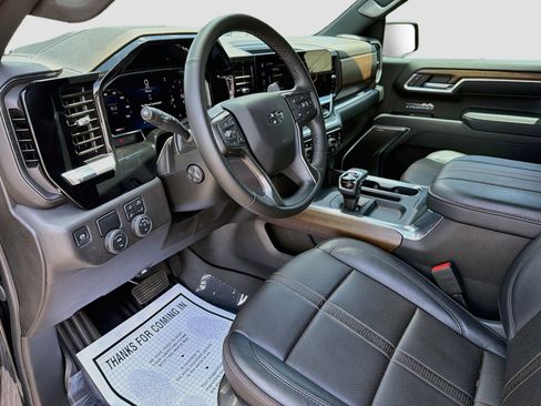 Used 2026 Chevrolet Silverado 1500 High Country w/ Midnight Edition RWD image 25