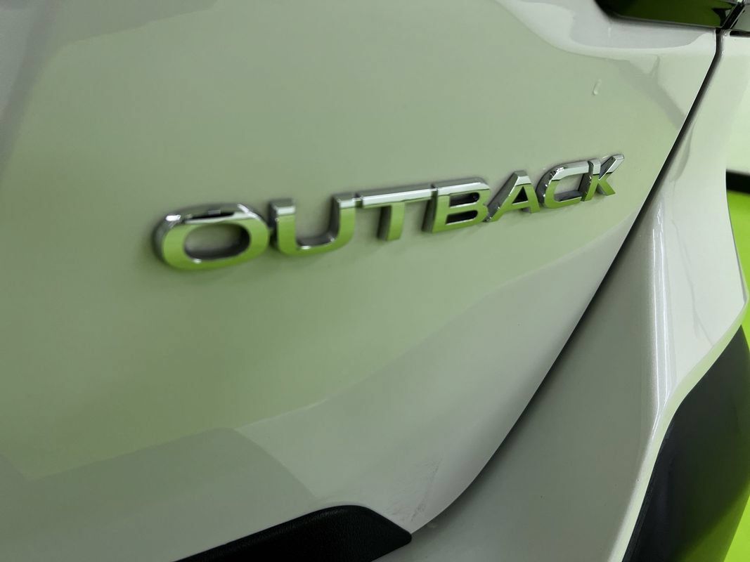 Used 2021 Subaru Outback Limited AWD/4WD image 14
