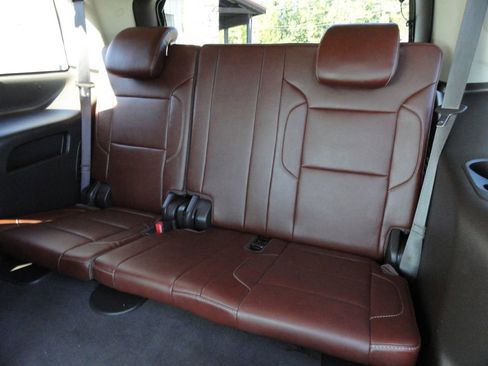 Used 2019 Chevrolet Tahoe Premier image 12