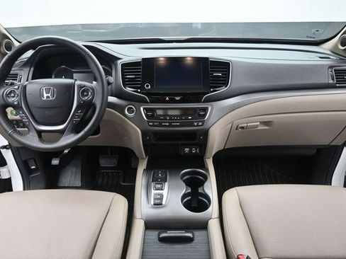 Certified 2023 Honda Ridgeline RTL image 12