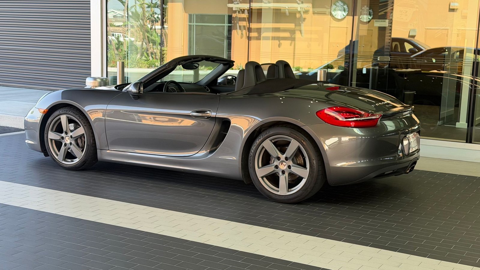 Certified 2015 Porsche Boxster RWD image 3