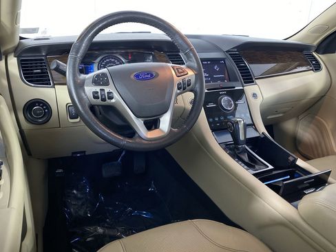 Used 2018 Ford Taurus Limited w/ Driver Assist Package image 2