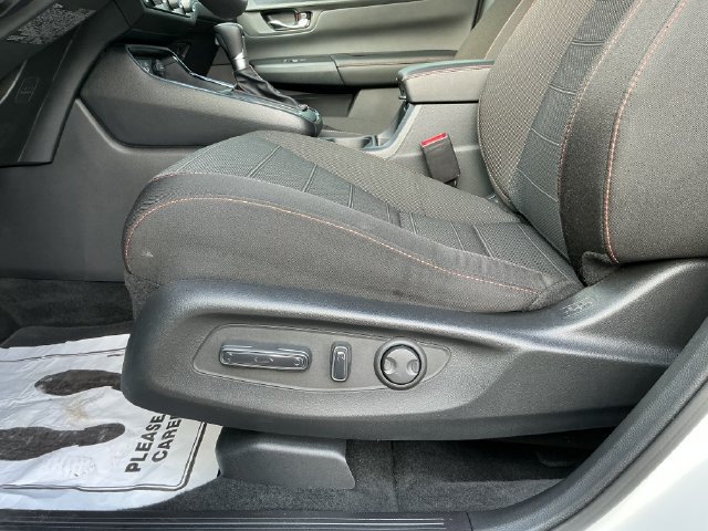 Used 2025 Honda CR-V Sport image 15