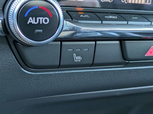 New 2026 MAZDA MAZDA3 2.5 S Hatchback w/ Premium Pkg image 26